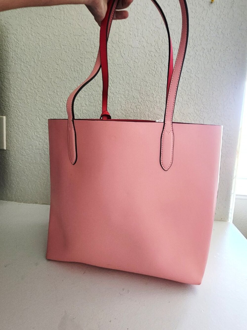 New Kate Spade Ava Reversible Pink & Dark Pink Tote Bag Purse - Picture 4 of 9